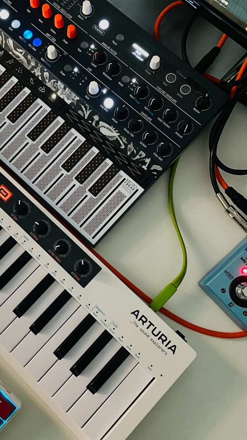 Customer photo review of Producción Música Electrónica + 6 Bonos de Regalo
