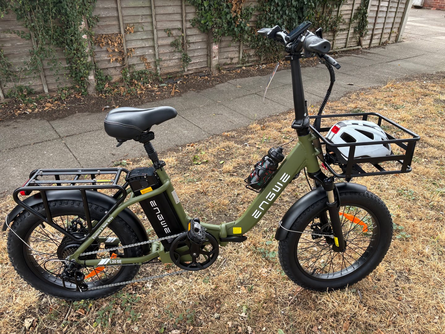 Customer photo review of Engwe L20 SE 250W 20" Foldable Electric Trekking Bike 561Wh Step-through E-bike