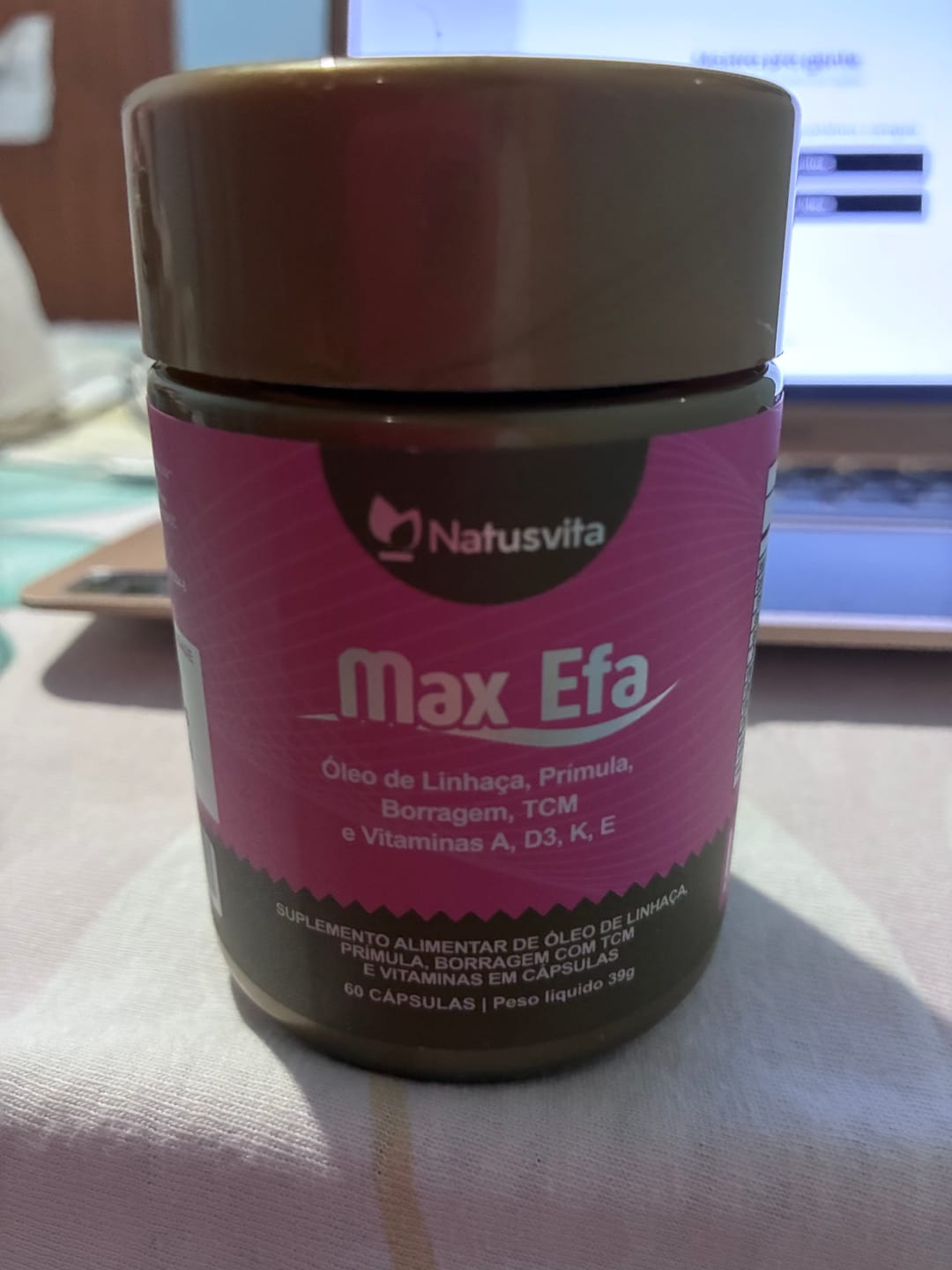 Customer photo review of Suplemento Menopausa e Climatério | Max EFA