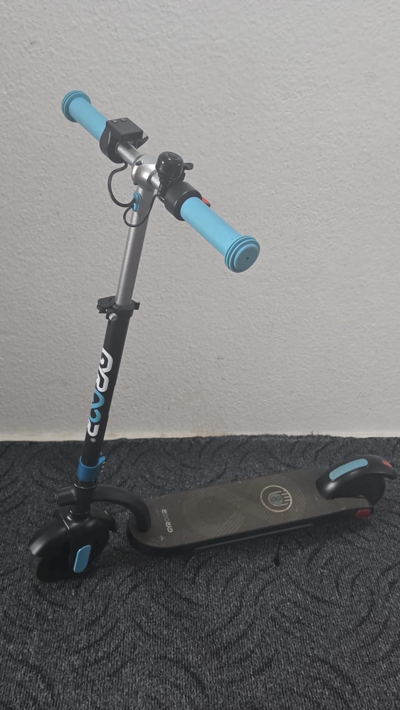 Customer photo review of Gyroor H40 E-Scooter für Kinder und Jugendliche Alter 8-14