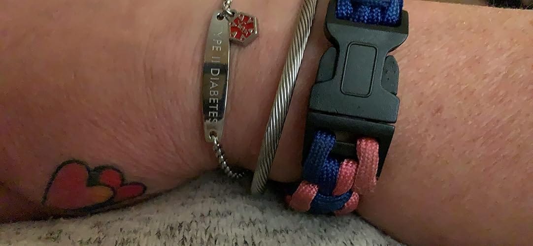 Customer photo review of Diabetes Alarmarmband