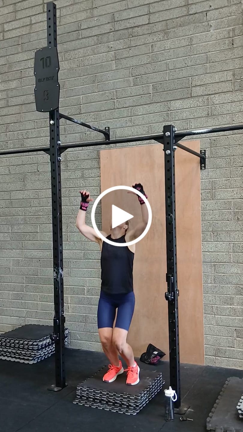Customer video review of FROG GRIPS® ELITE HD FINGERLESS - Pink