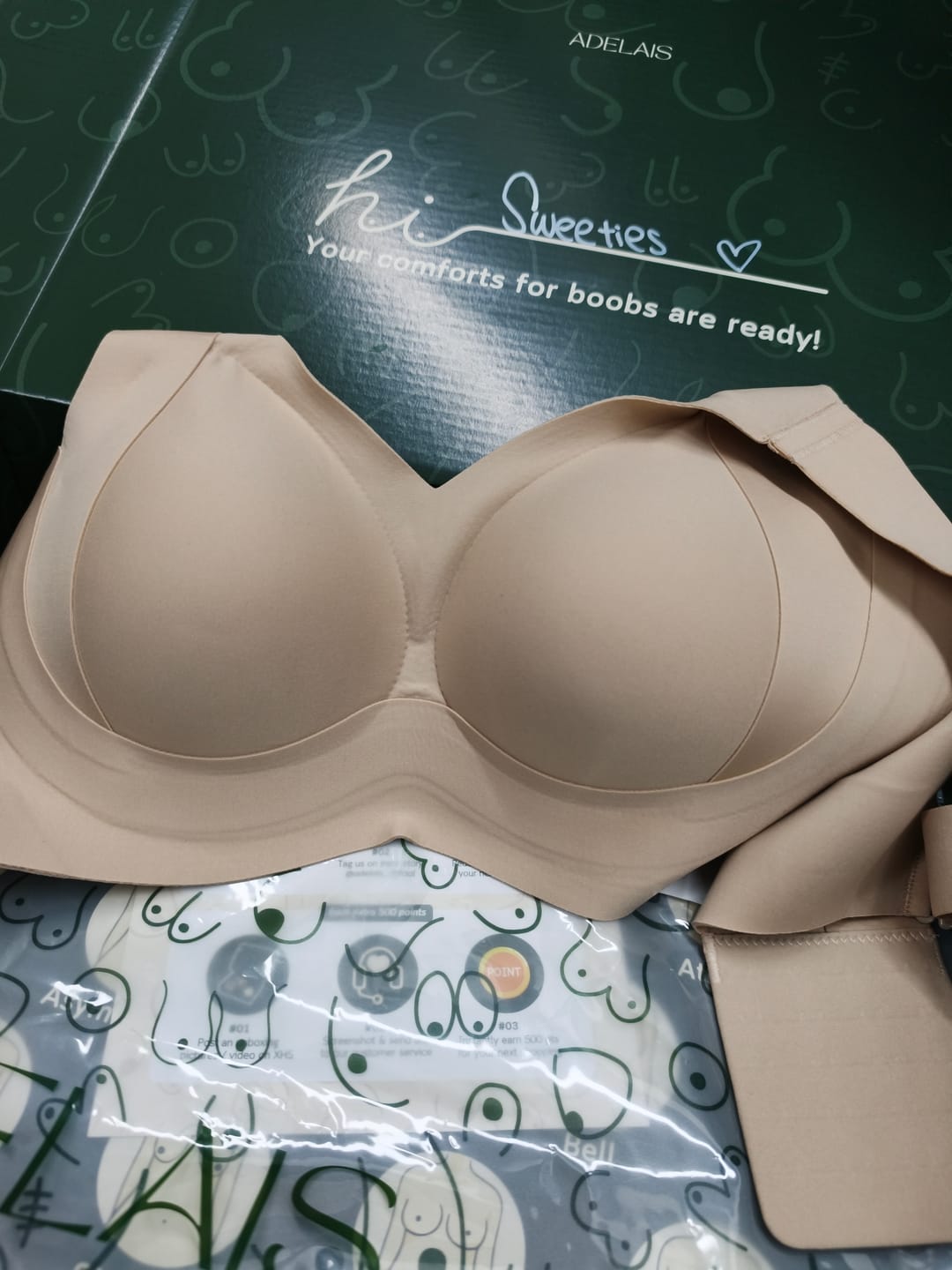 Customer photo review of Routine Plus Perfect Uplifting Seamless Bra (S-3XL) In Warm Natural