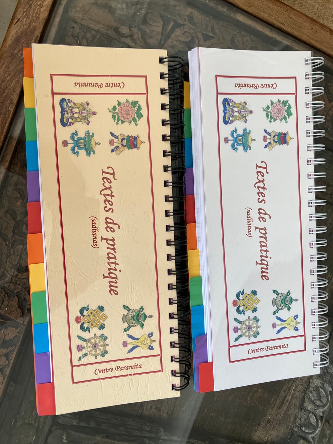 Customer photo review of 23 Textes de Pratiques Bouddhistes | Sadhanas 2 Volumes