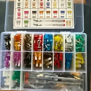 Customer photo review of Protezione Elettrica Kit Fusibili Auto Mini Lama con Estrattore