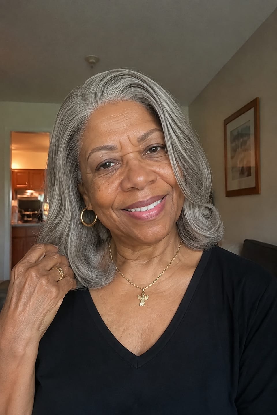 Customer photo review of Luvwin 5x5 Salt And Pepper Glueless Gray Color Pre-Cut Lace Layered Cut Straight Bob Wig 100% Human Hair