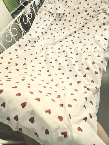 Customer photo review of Printed Duvet Cover Set – Red Heart 3pcs Bedding Set