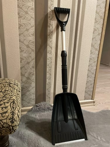 Customer photo review of Hand Snow Shovel - Portable Non-Slip Removal Tool