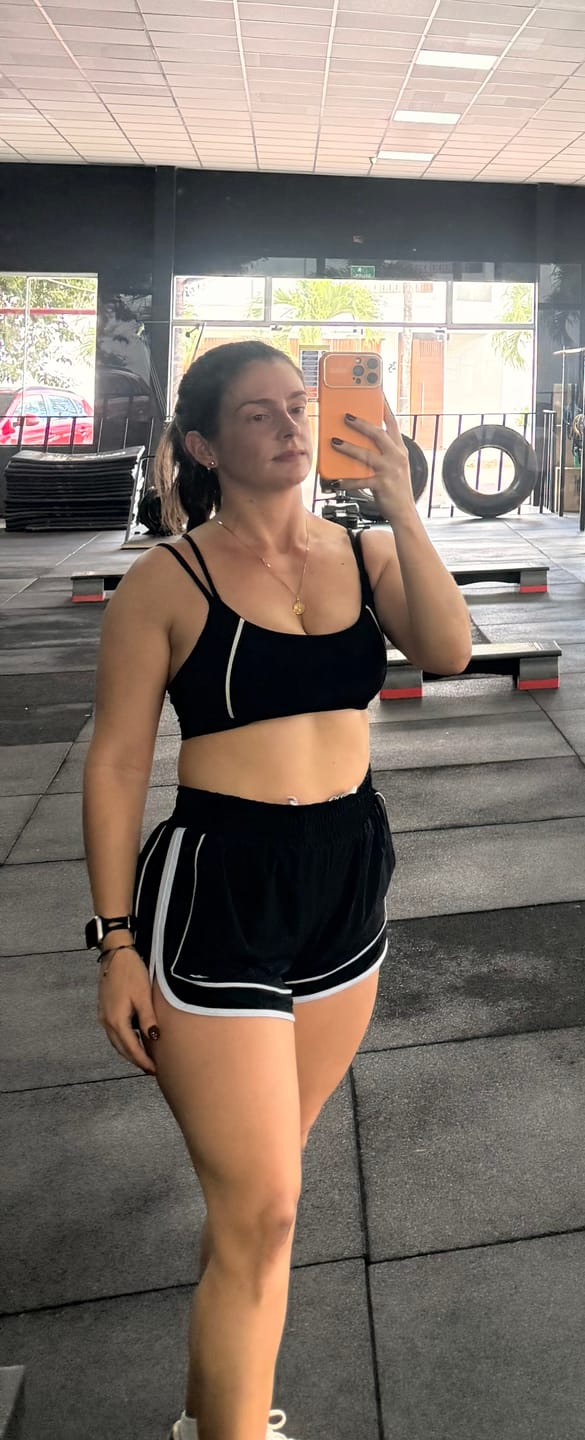 Customer photo review of W175 - Elevate Running Shorts