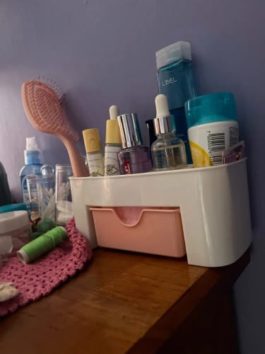 Customer photo review of Makeup Organizer with Drawer – Acrylic Brush and Lipstick Holder