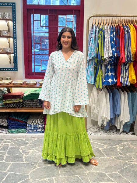 Customer photo review of Aarna Cotton Kurta
