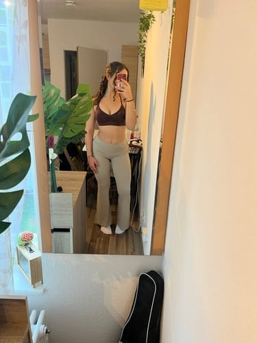 Customer photo review of Enliven סט חזיית ספורט כתפיות מתכווננות ושורט מתקפל
