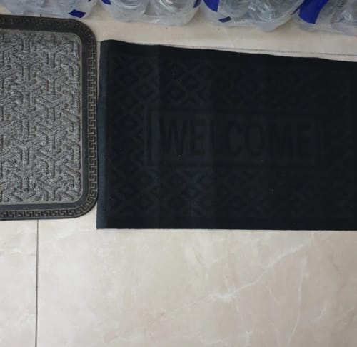Customer photo review of Heavy Duty Welcome Mat - Anti-Slip Rubber Rug