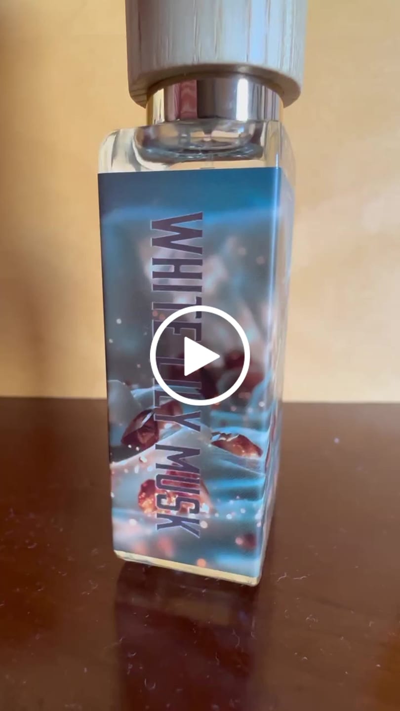 Customer video review of White Lily Musk