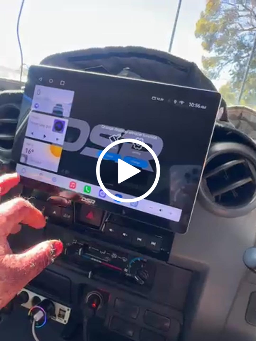 Customer video review of Toyota Land Cruiser 79 70 series 2007-2025 11.5" DSR Head Unit
