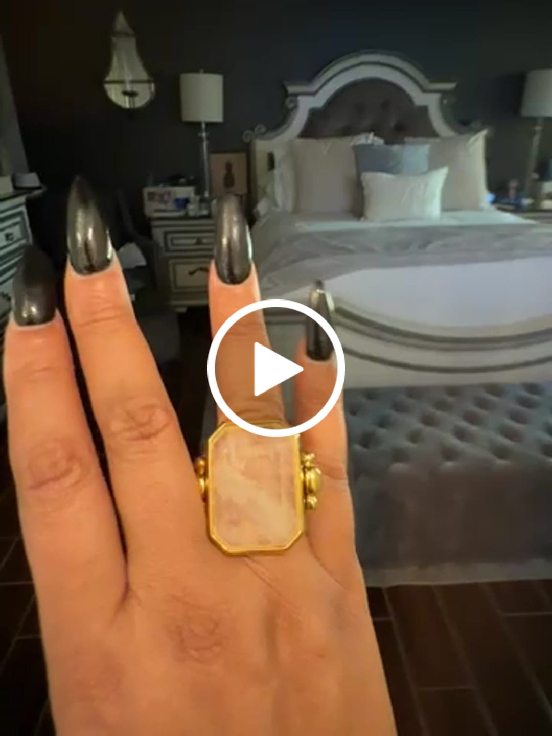 Customer video review of Marique French Vintage Crystal Ring