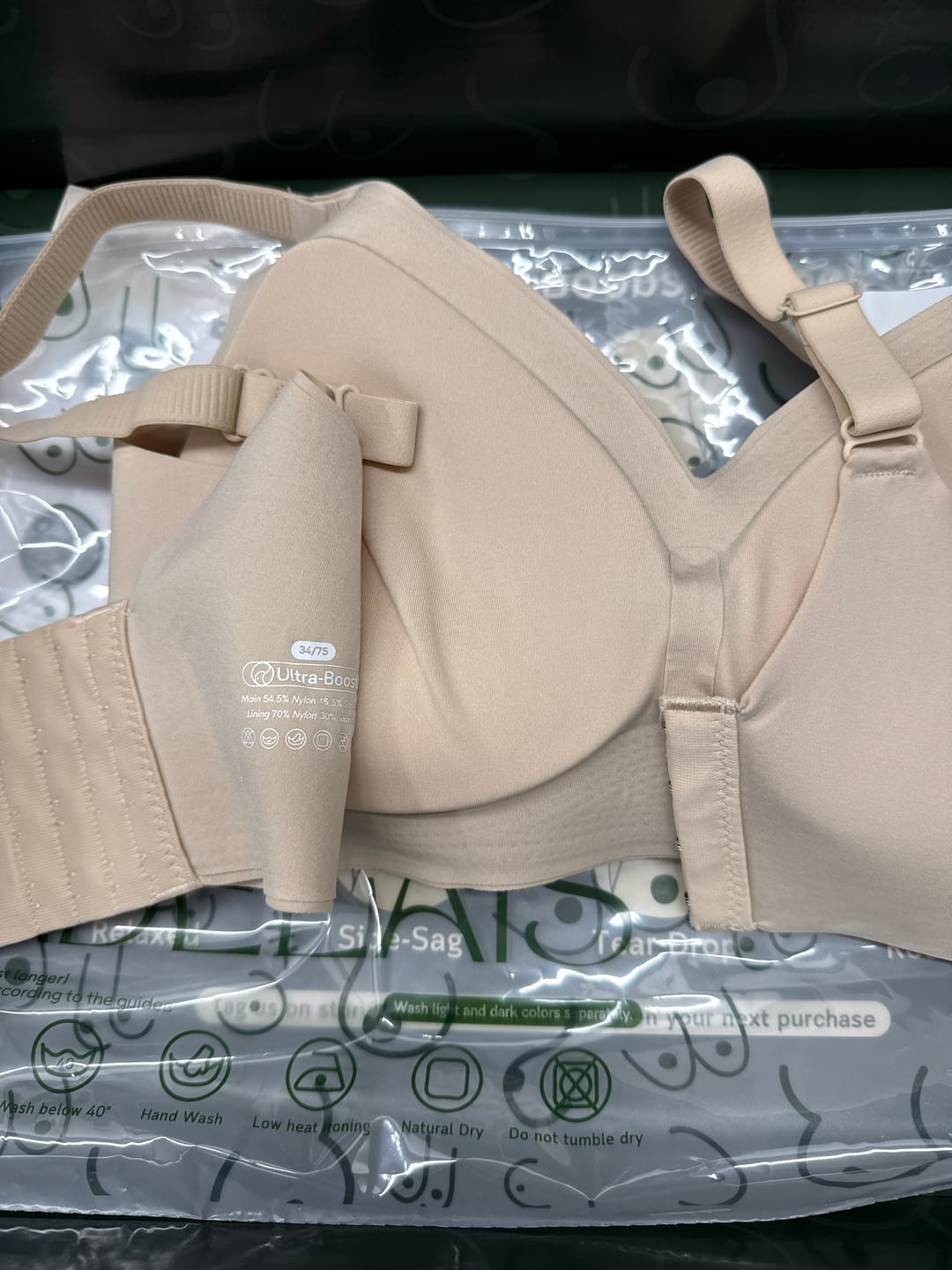 Customer photo review of Ultra Boost Seamless Push Up Bra In Soft Skin