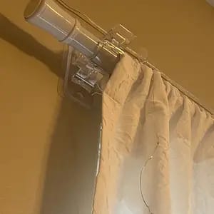 Customer photo review of Installazione Facile Supporti Bastoni Tende Senza Fori