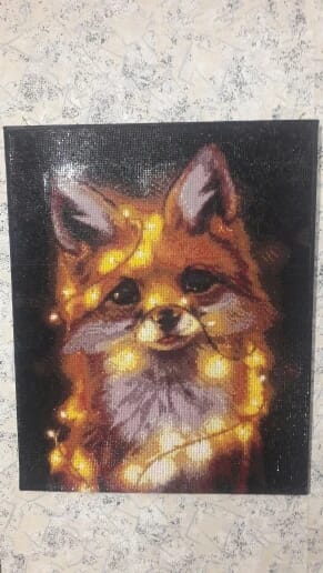 Customer photo review of Broderie Diamant - Petit renard et guirlande éclairée