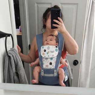 Customer photo review of 2-In-1 Hip Seat Carrier