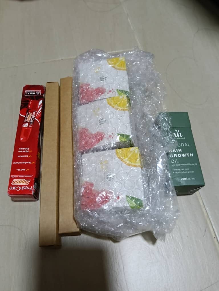 Customer photo review of Buy 3 FREE 4 Gifts (Worth RM100.70) Limited Edition - Watermelon Lemonade Deodorant Cream