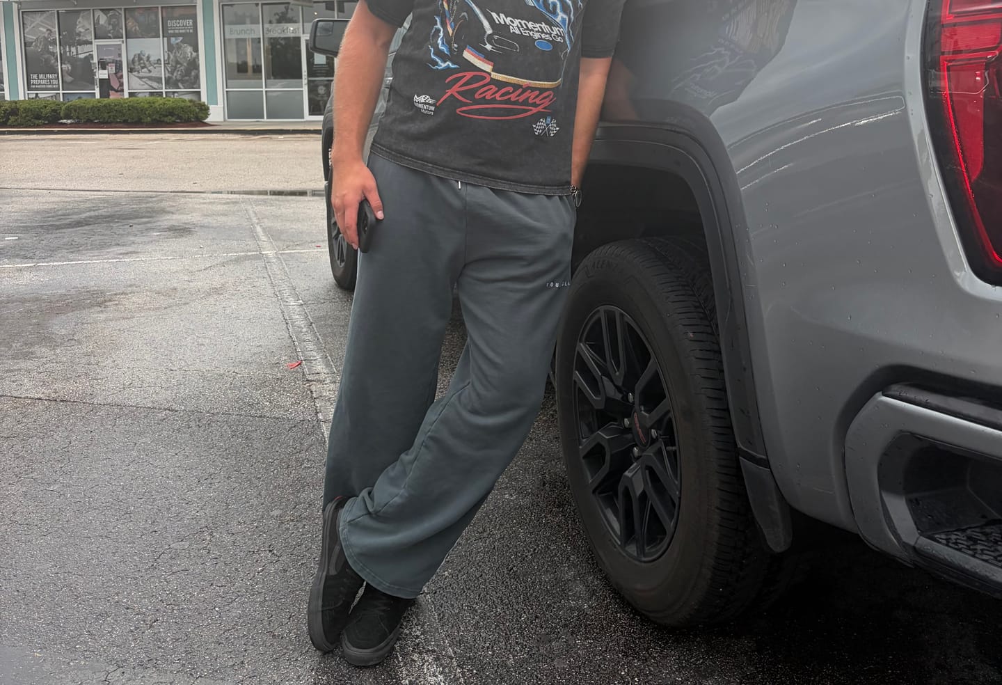 Customer photo review of 2008 - The Original Sweats