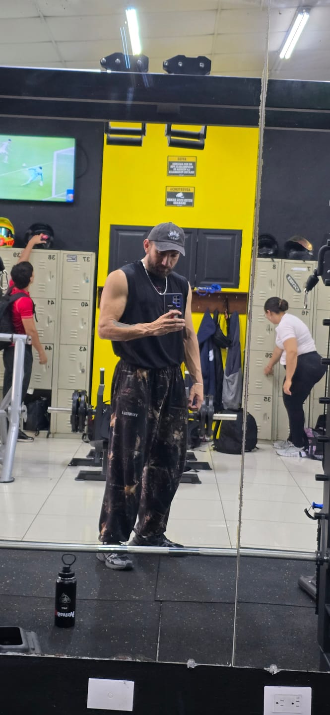 Customer photo review of 2063 - Tree Camo Collection - Baggy Joggers