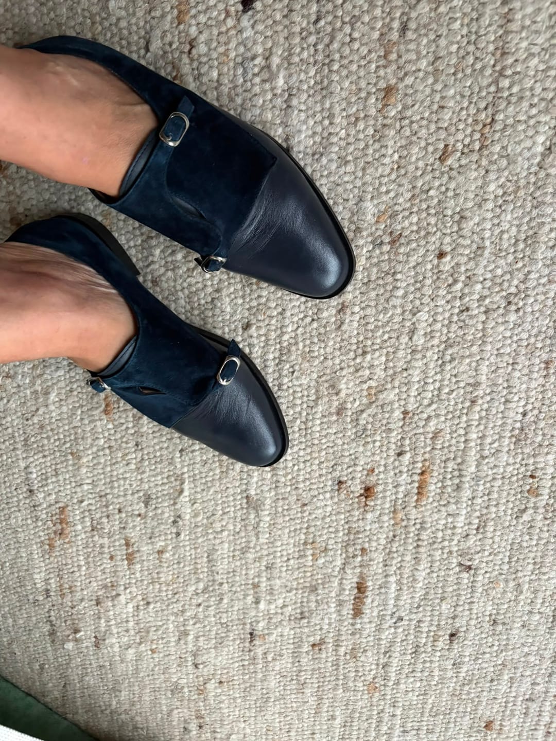 Customer photo review of Ramsay Blue scarpina bassa in nappa e camoscio blu artigianale toscana