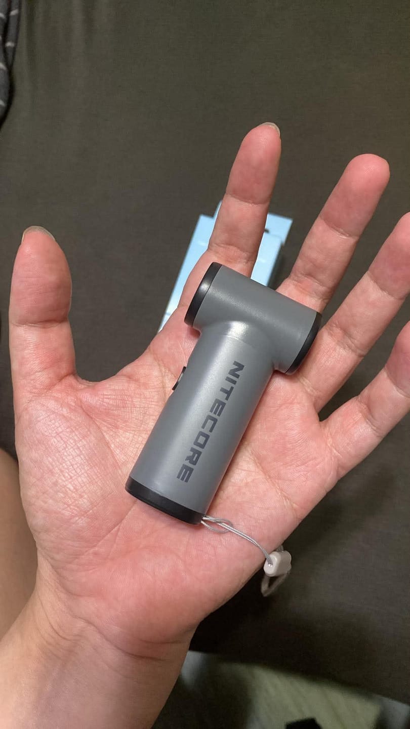 Customer photo review of NEF Nano - Palm-Sized High-Speed Handheld Fan