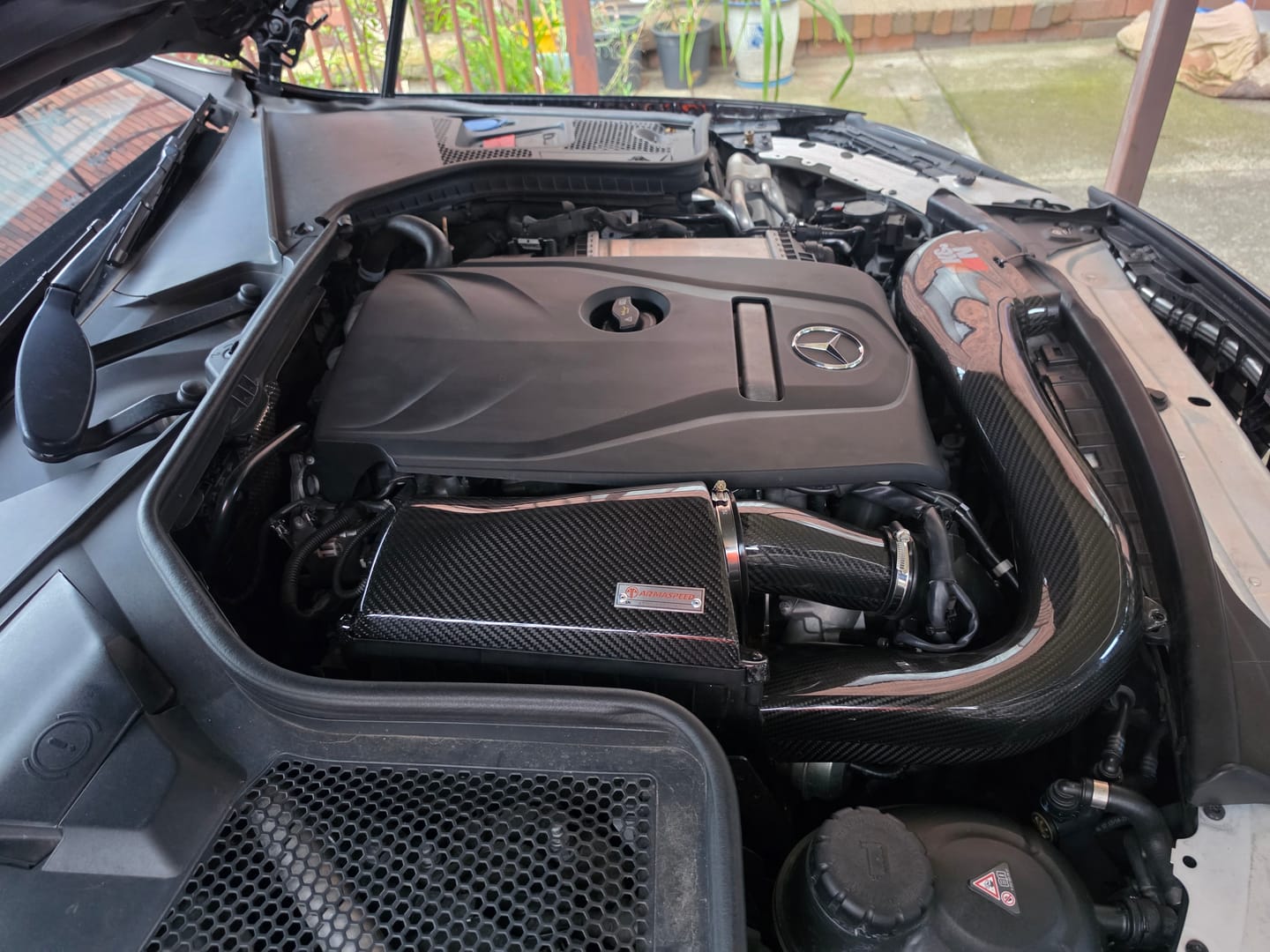 Customer photo review of Carbon Fiber Cold Air Intake for Mercedes-Benz C200 C250 C260 C300 W205 M274