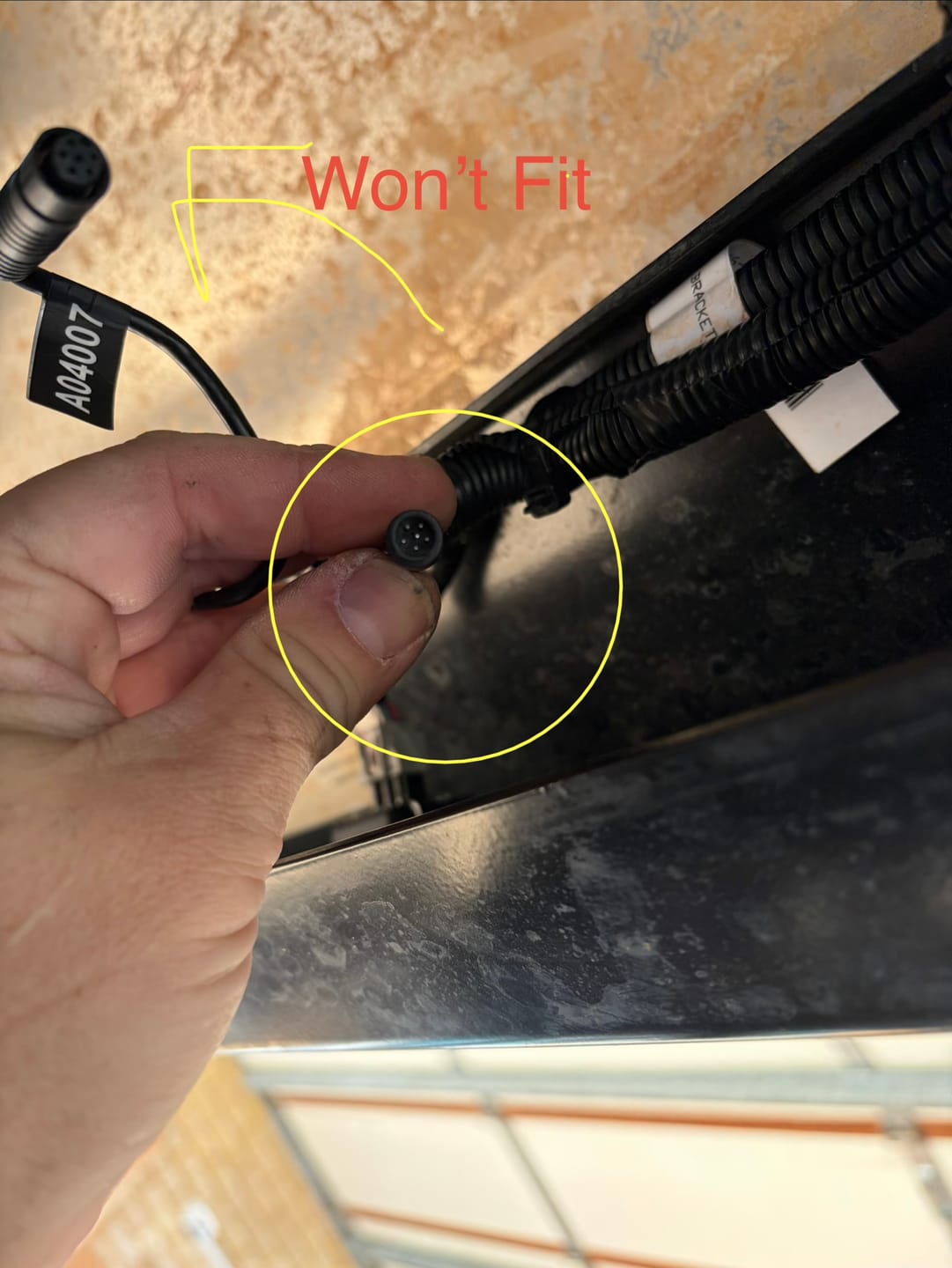 Customer photo review of WOLFBOX G900Pro 12MP WiFi Touch Screen Rear View Mirror Dash Cam Smart Mirror RHD