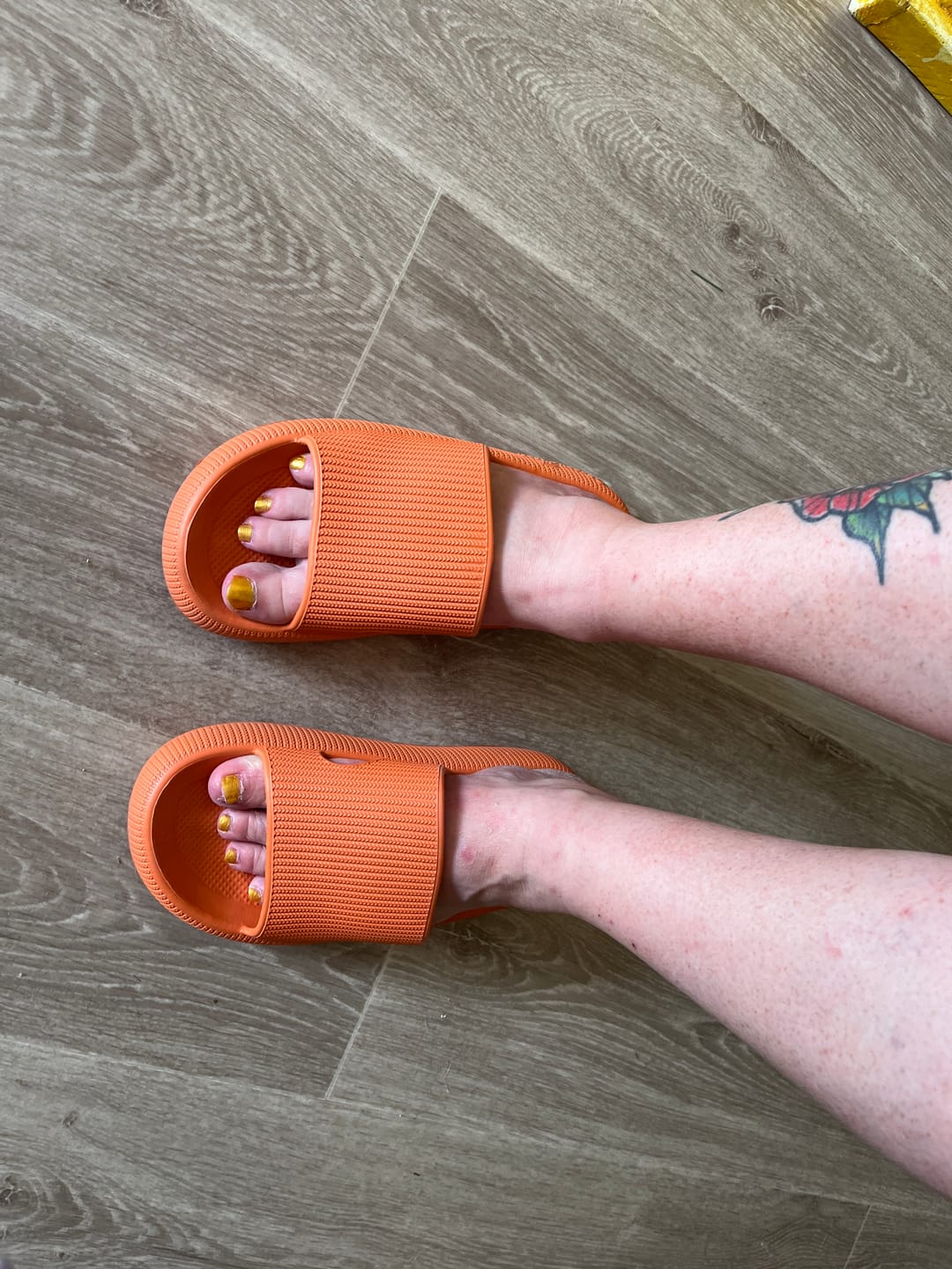 Customer photo review of HappyFlops Original
