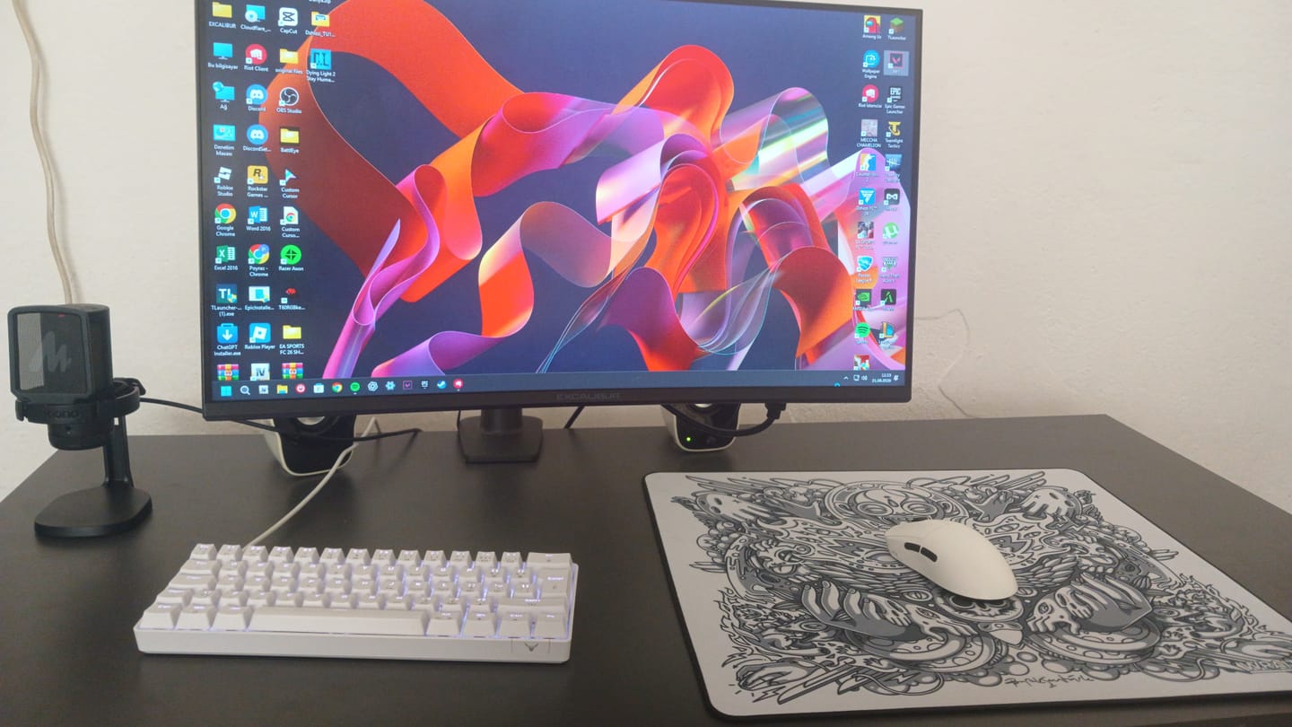 Customer photo review of Wraith Spirit of Aim Mousepad