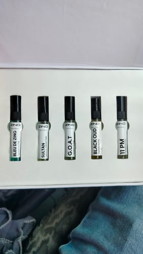 Customer's Make Your Own Tester Pack showing five labeled 5ml perfume vials inside a white display tray.