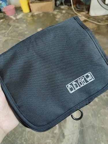 Customer photo review of Men's Toiletry Bag – Waterproof Hanging Travel Wash Pouch