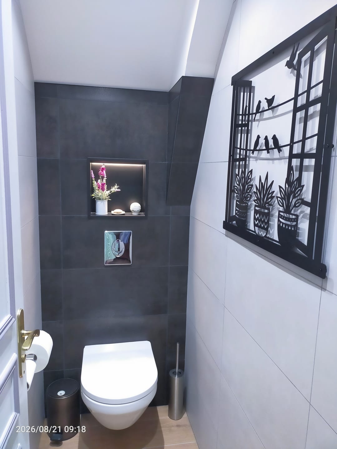 Customer photo review of Décoration murale en métal moderne - Oiseaux à la fenêtre
