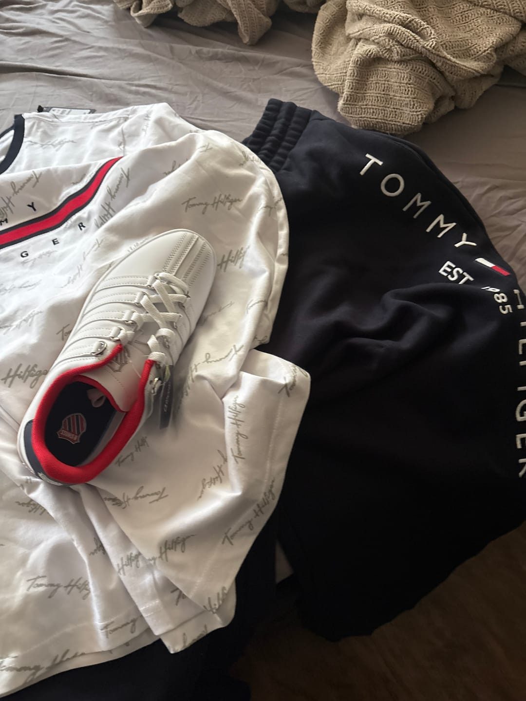 Customer photo review of 97321-198-M | CLASSIC VN | WHITE/PEACOAT/GUM