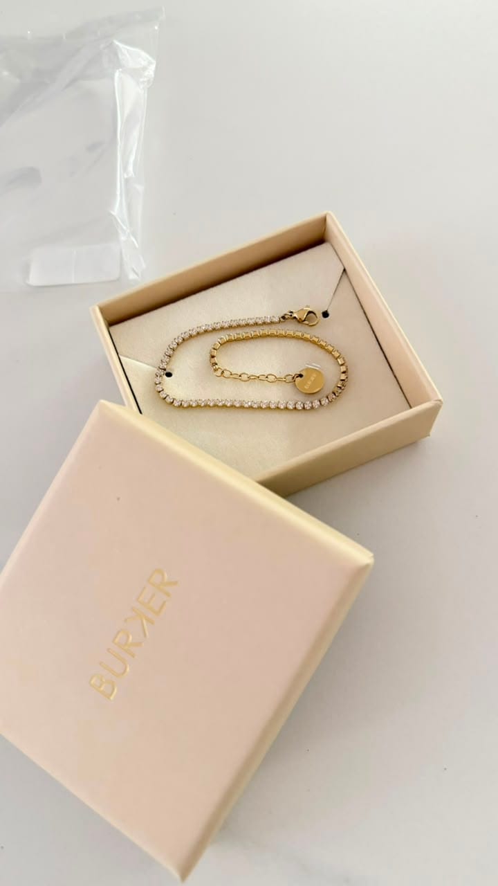 Customer photo review of Ava Petite Gold White Bracelet