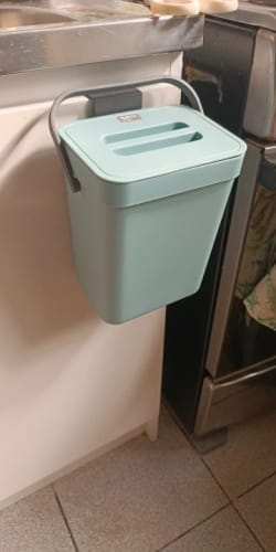 Customer photo review of Quiet Close Trash Can – Space-Saving Sealed Kitchen Bin