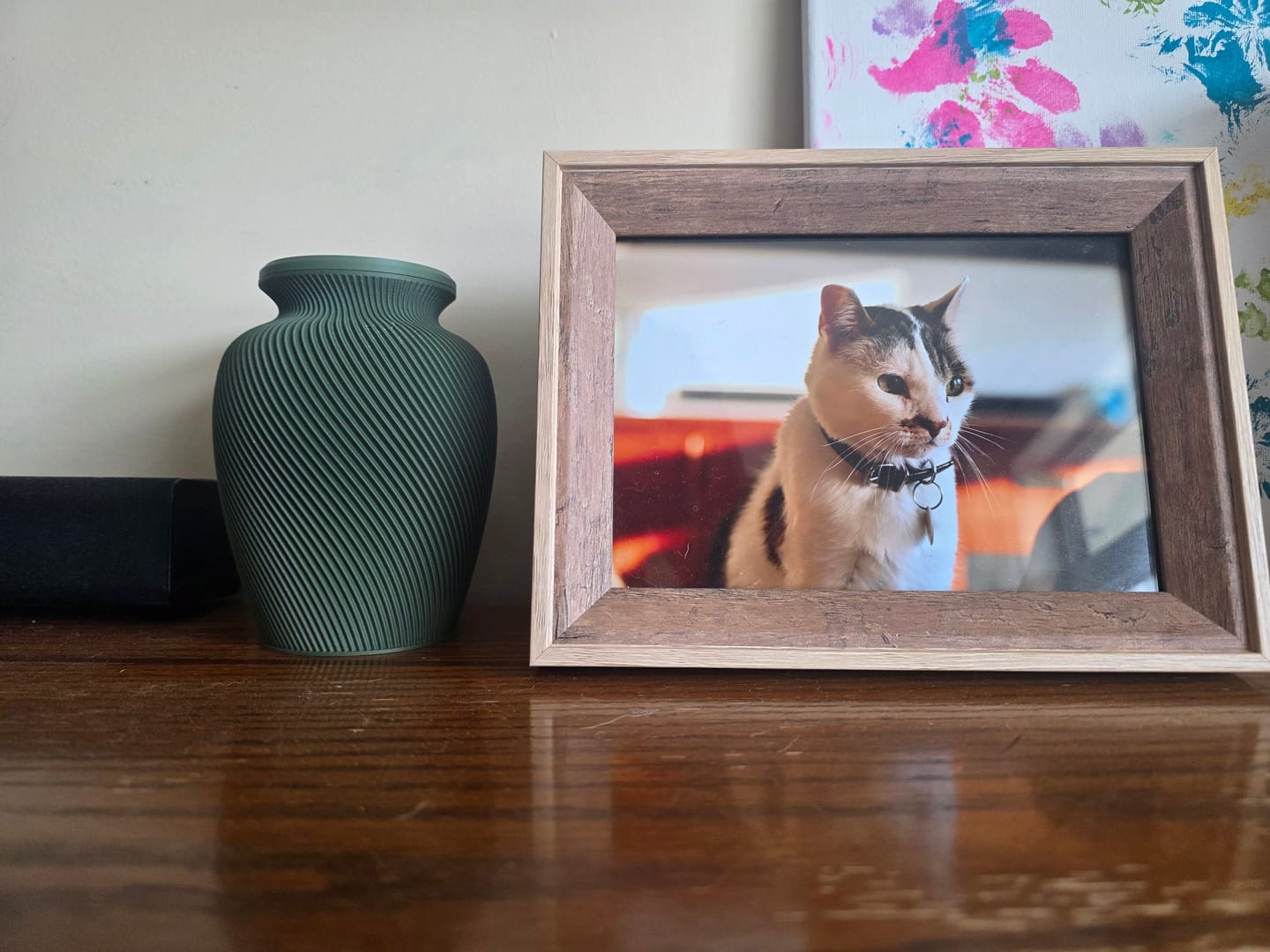 Customer photo review of Elm Urn