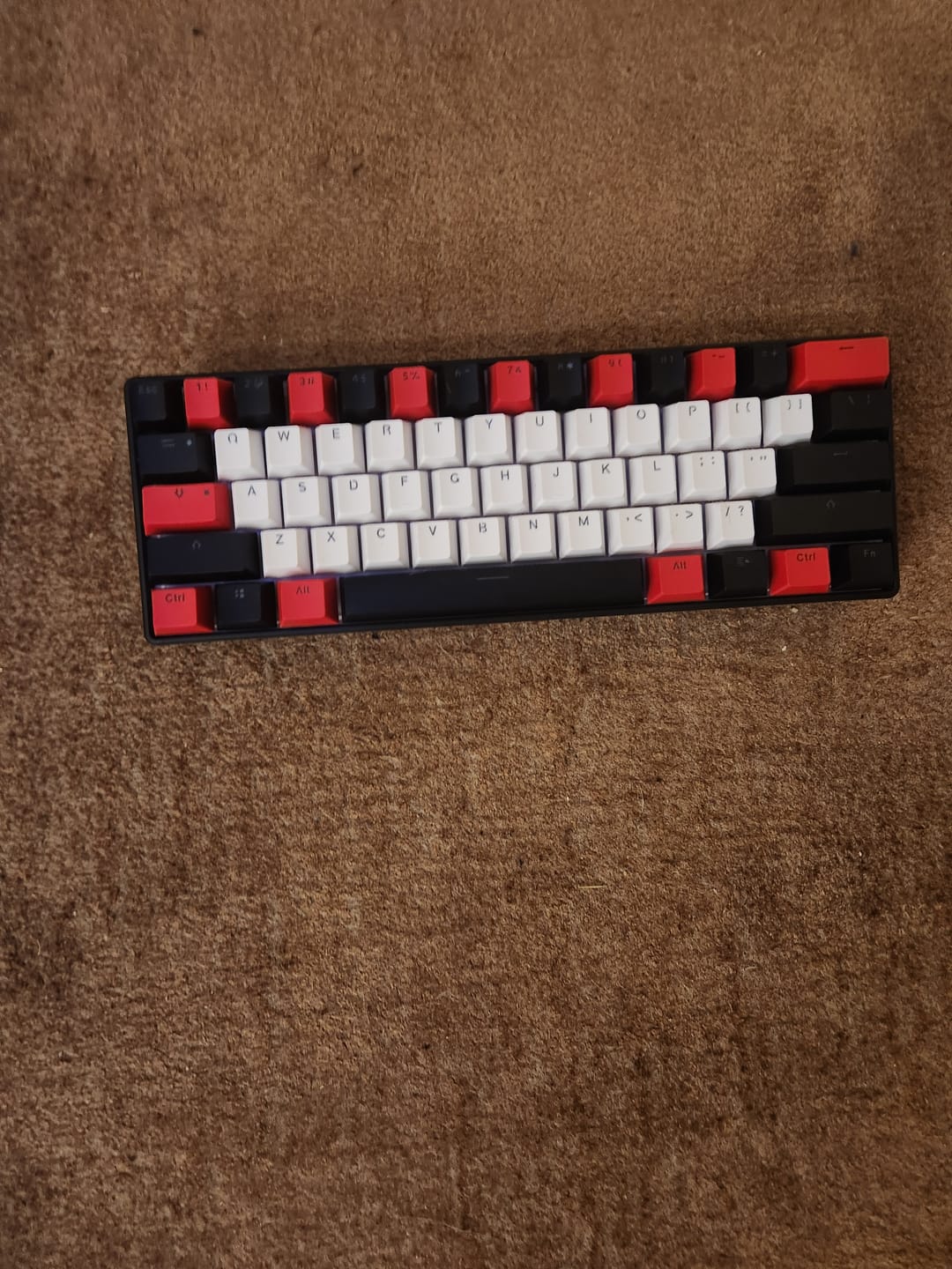 Customer photo review of Overstock Keycap Set