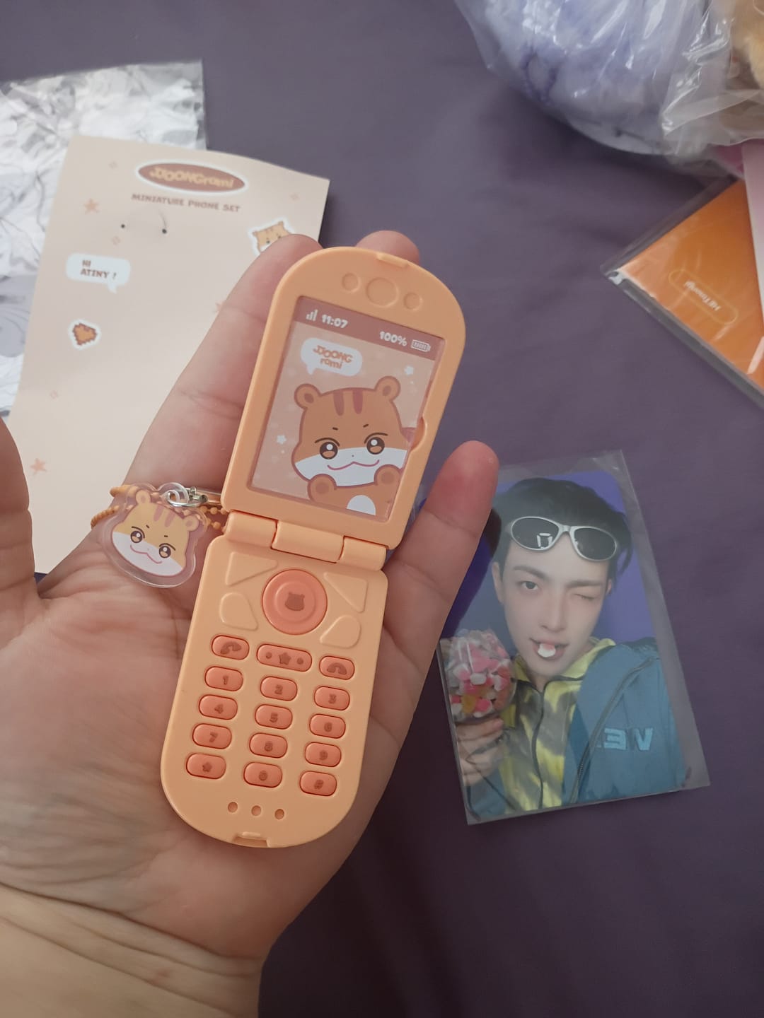 Customer photo review of ATEEZ - ANITEEZ IN COLOR POP UP OFFICIAL MD MINIATURE PHONE SET