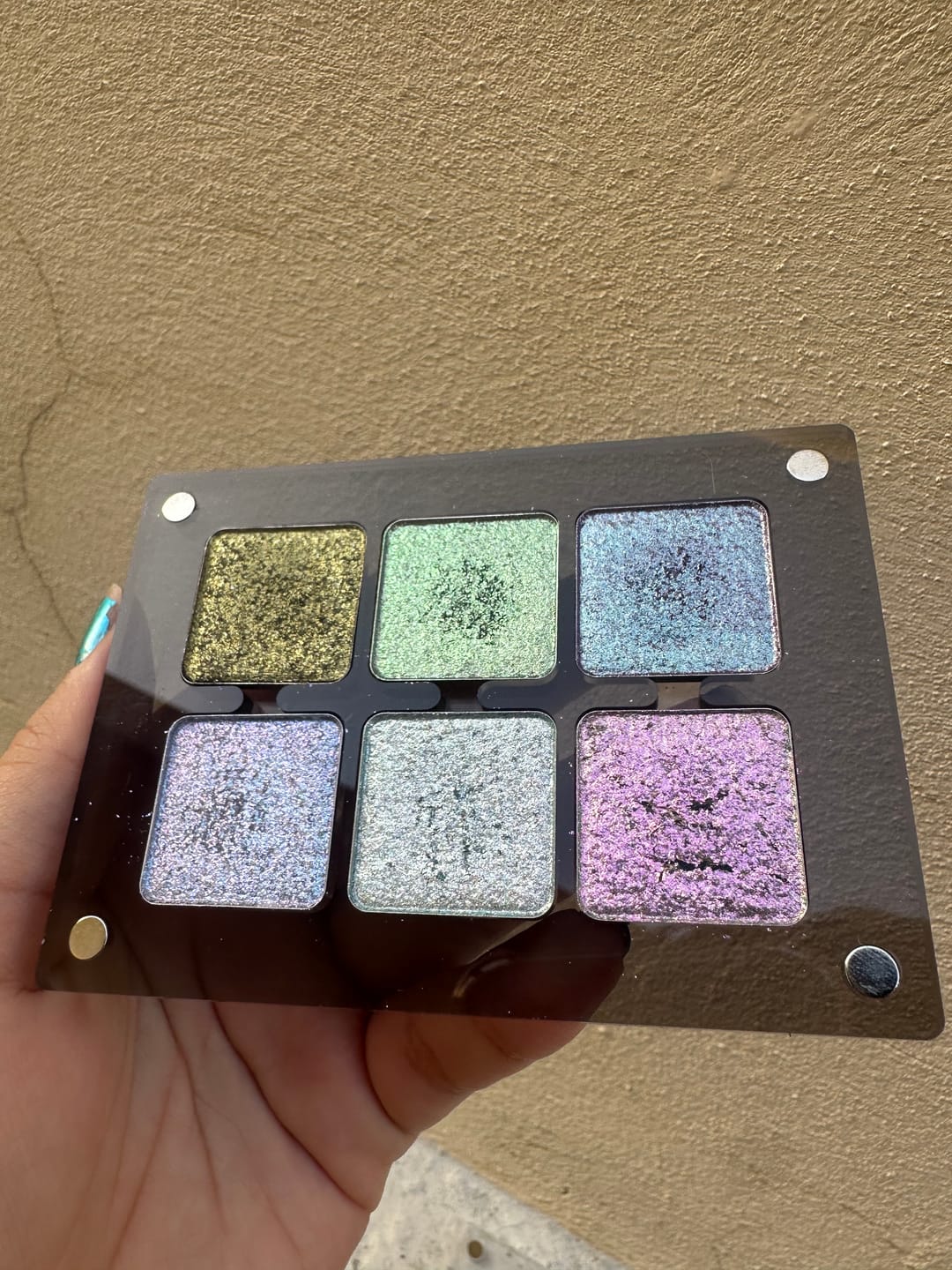 Customer photo review of NEW! Single Pressed Eyeshadow