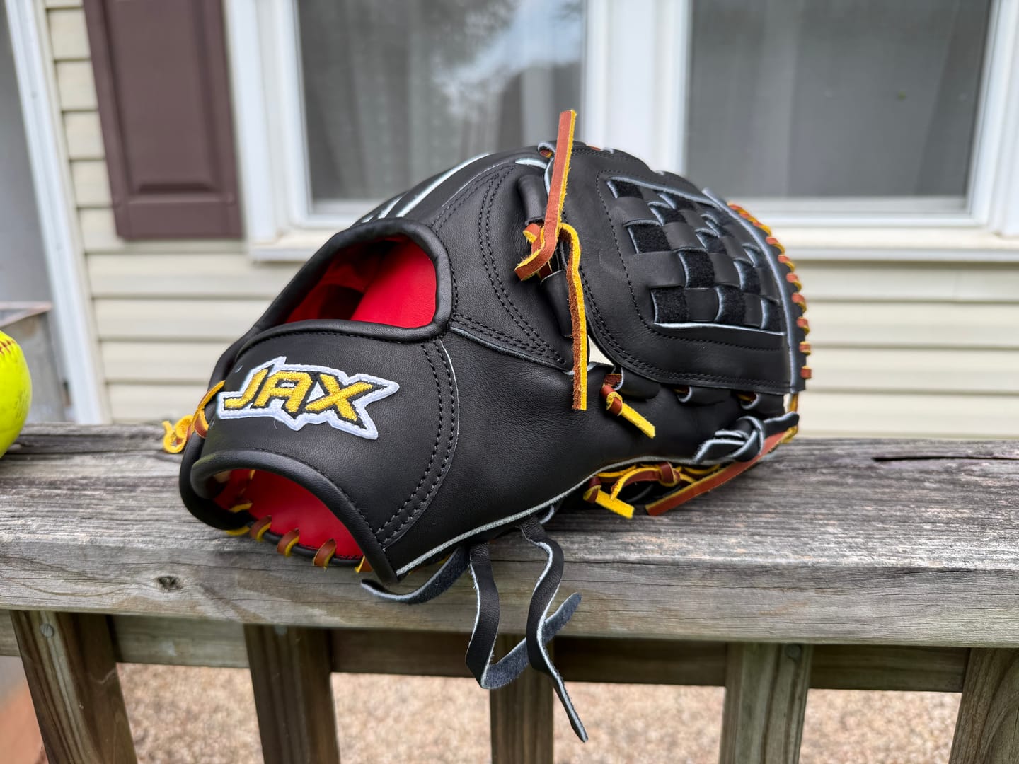 Customer photo review of Jax Fielding Glove | LJ-10S | Pitcher/Infield/Outfield | Black | 12.25"