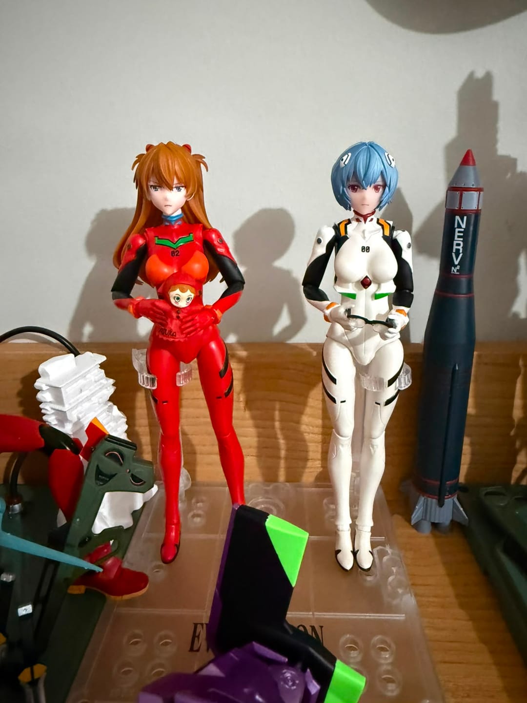 Customer photo review of Asuka Shikinami Langley - Plug Suit - Evangelion Fantastics Series 03 - Model Kit Articulado - BLOKEES