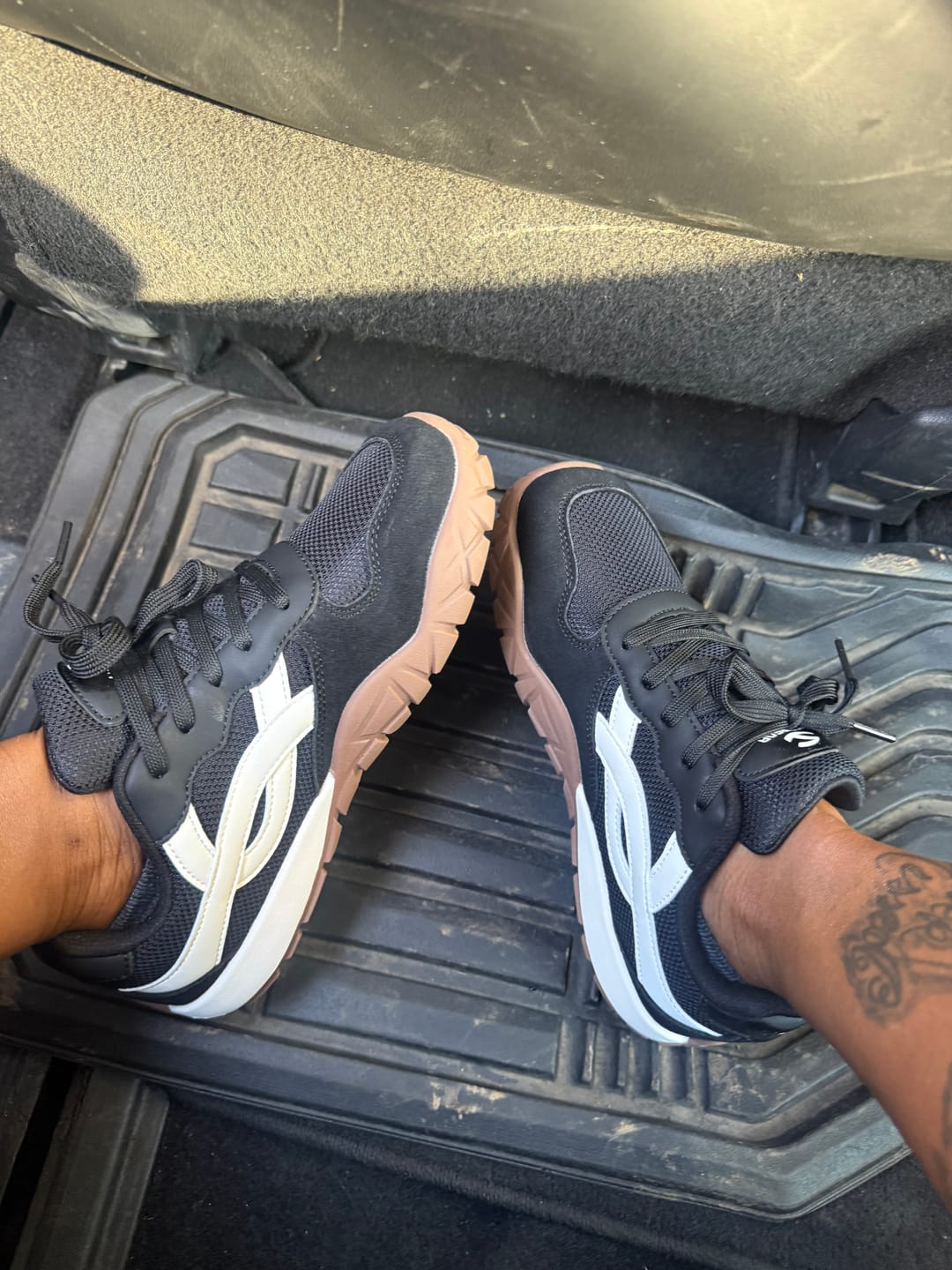 Customer photo review of Hareball - Wide Toe Sneakers