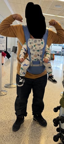 Customer photo review of 2-In-1 Hip Seat Carrier