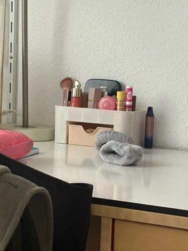 Customer photo review of Makeup Organizer with Drawer – Acrylic Brush and Lipstick Holder