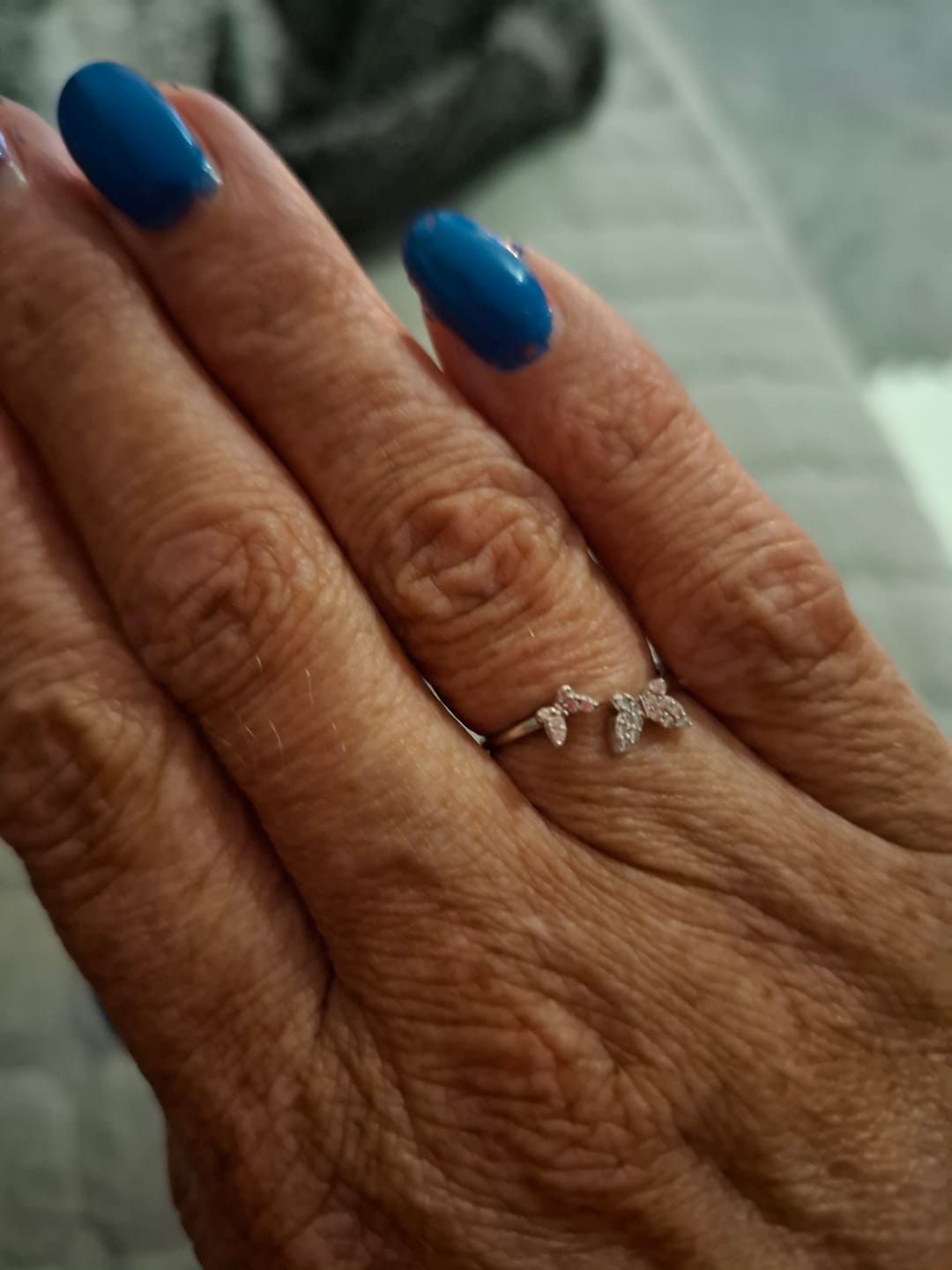 Customer photo review of Zirkon Ring - Schmetterlinge