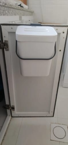 Customer photo review of Quiet Close Trash Can – Space-Saving Sealed Kitchen Bin